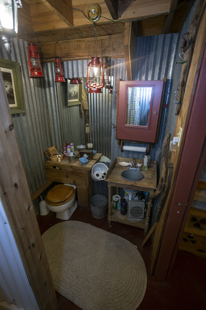 Country Charm Bed and Breakfast Image