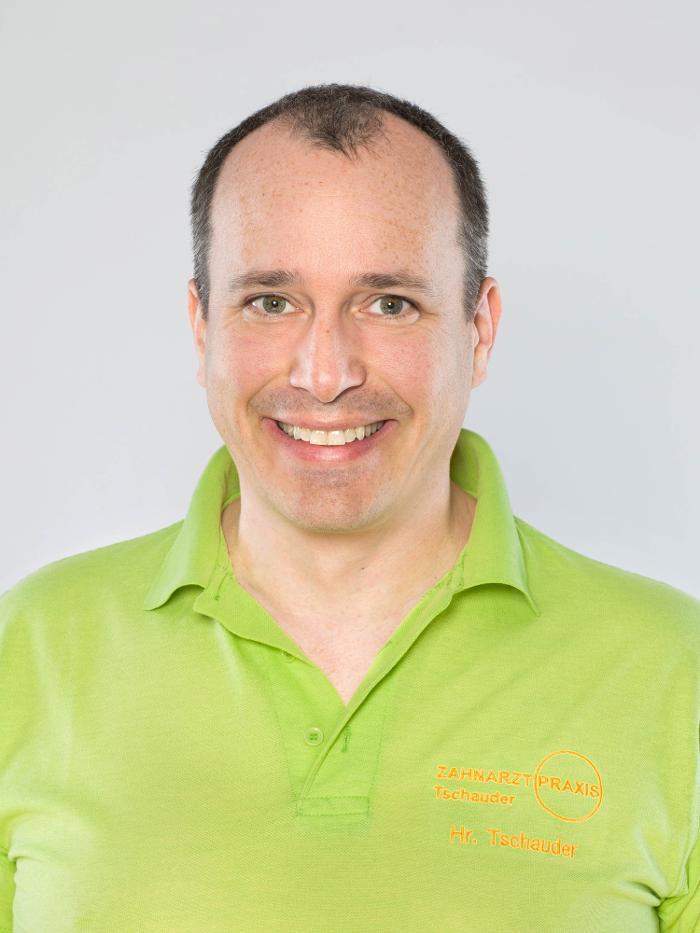 Zahnarztpraxis Peter Martin Tschauder, Uhlandstraße in Troisdorf