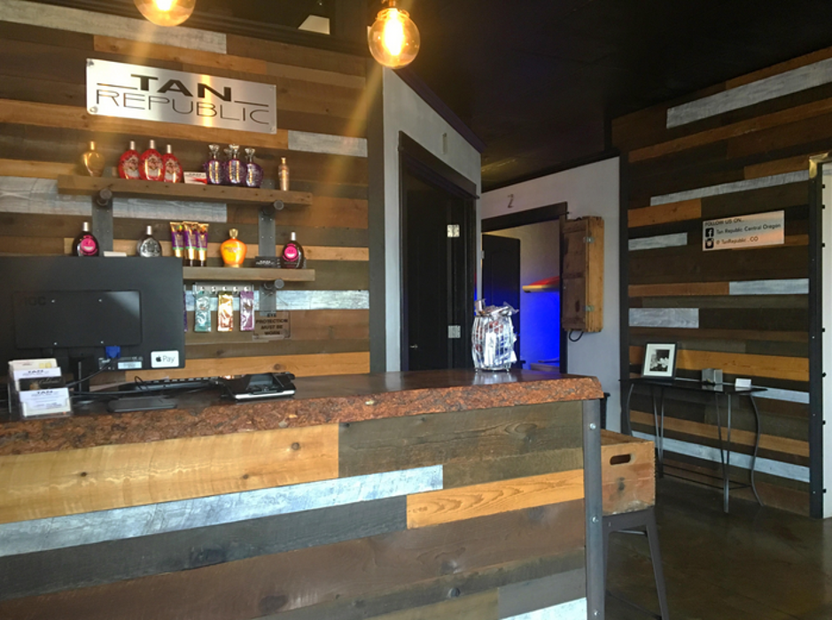 Tan Republic Redmond - Veterans Way - Redmond, OR
