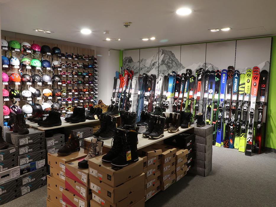 Intersport Kipfelsberger, Marktplatz in Grafing bei München