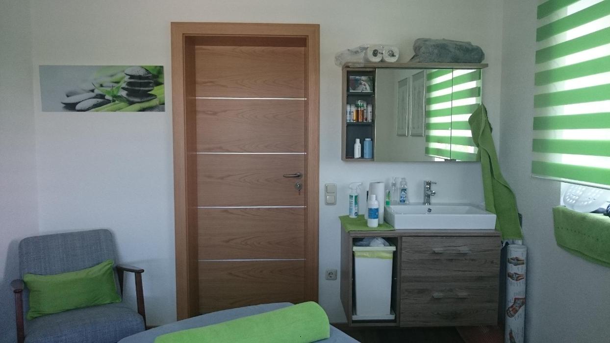 Eibensteiner Eva - Masseurin, Ahornweg in Sandl