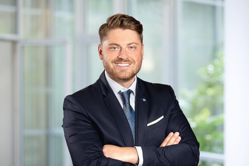 ERGO Versicherung Jurij Koloshuk, Schloßstraße in Bergisch Gladbach