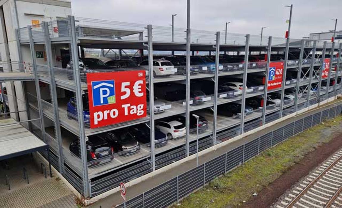 DB BahnPark Parkhaus Bahnhof Lahnstraße P1, Lahnstraße in Gießen