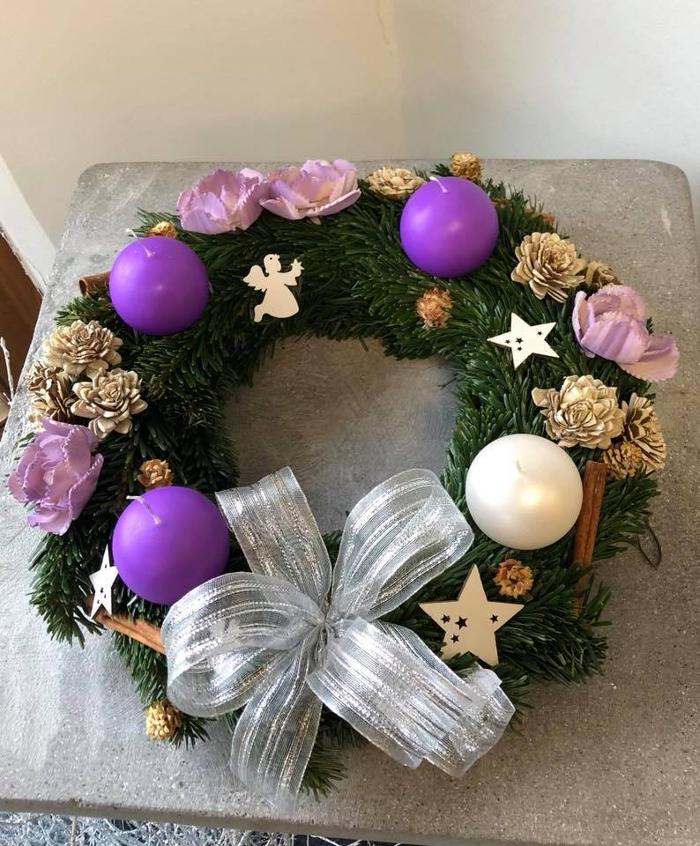 Gomolkas Blumeninsel, Tullnerstraße in Stockerau