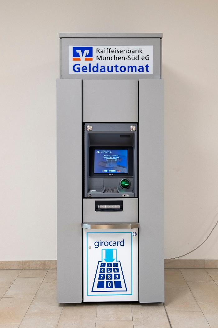 Geldautomat Raiffeisenbank München Süd eG- Fachmarktcenter in München