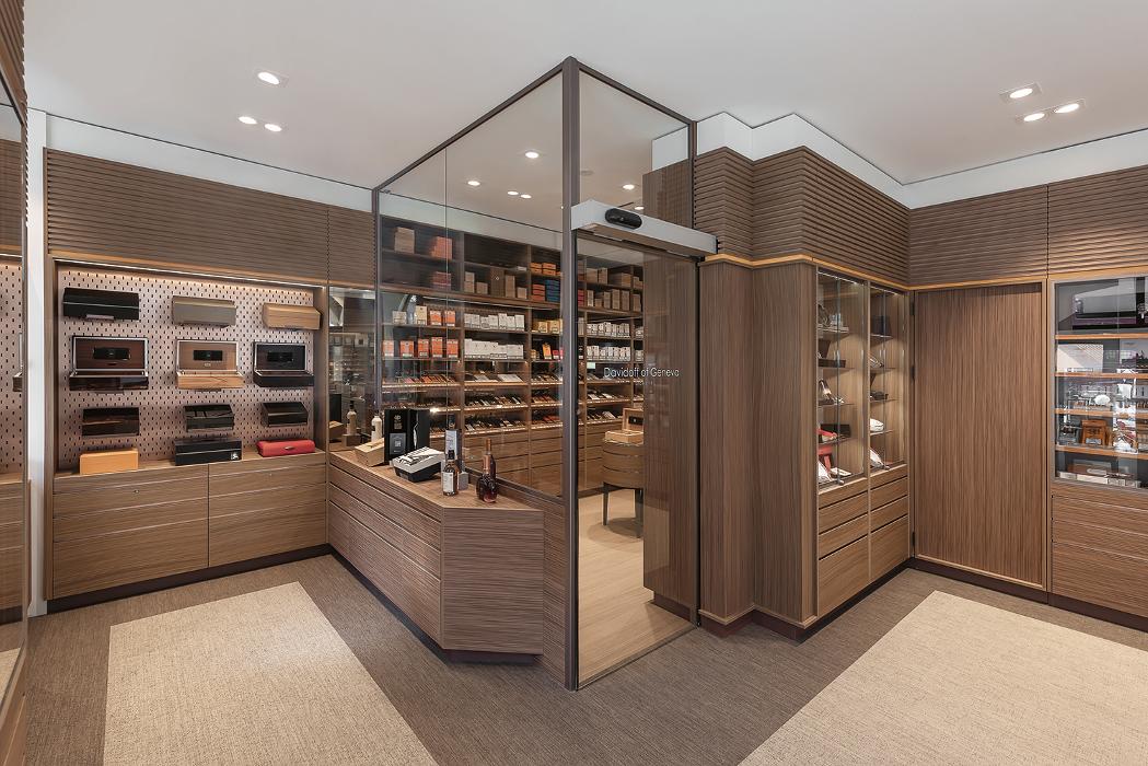 Davidoff of Geneva since 1911, Marktplatz in Basel