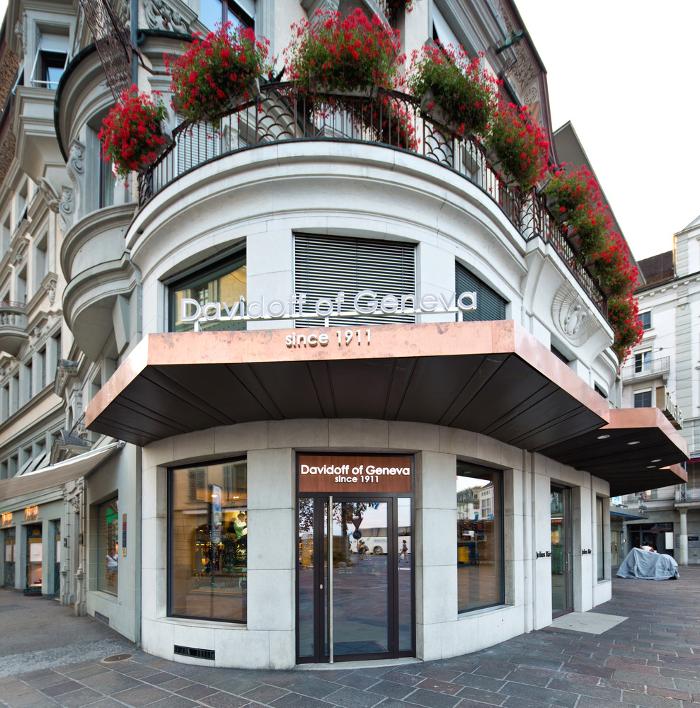 Davidoff of Geneva since 1911, Schwanenplatz in Luzern