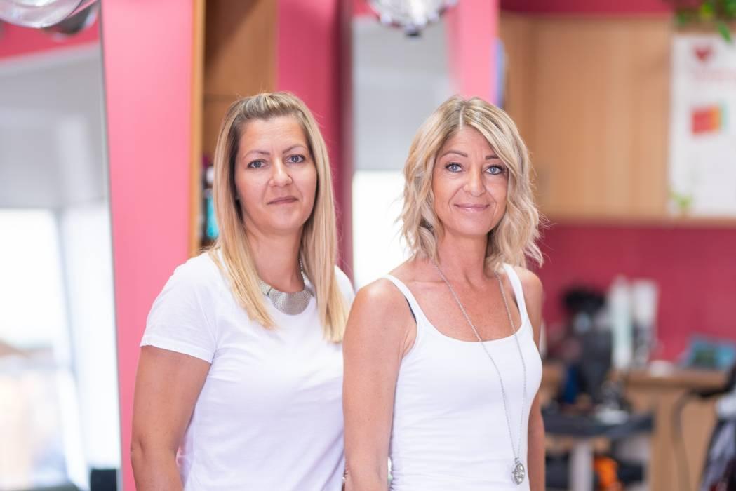 TWIN HAIR - Susanne Mozelt, Hauptstraße in Mitterndorf an der Fischa