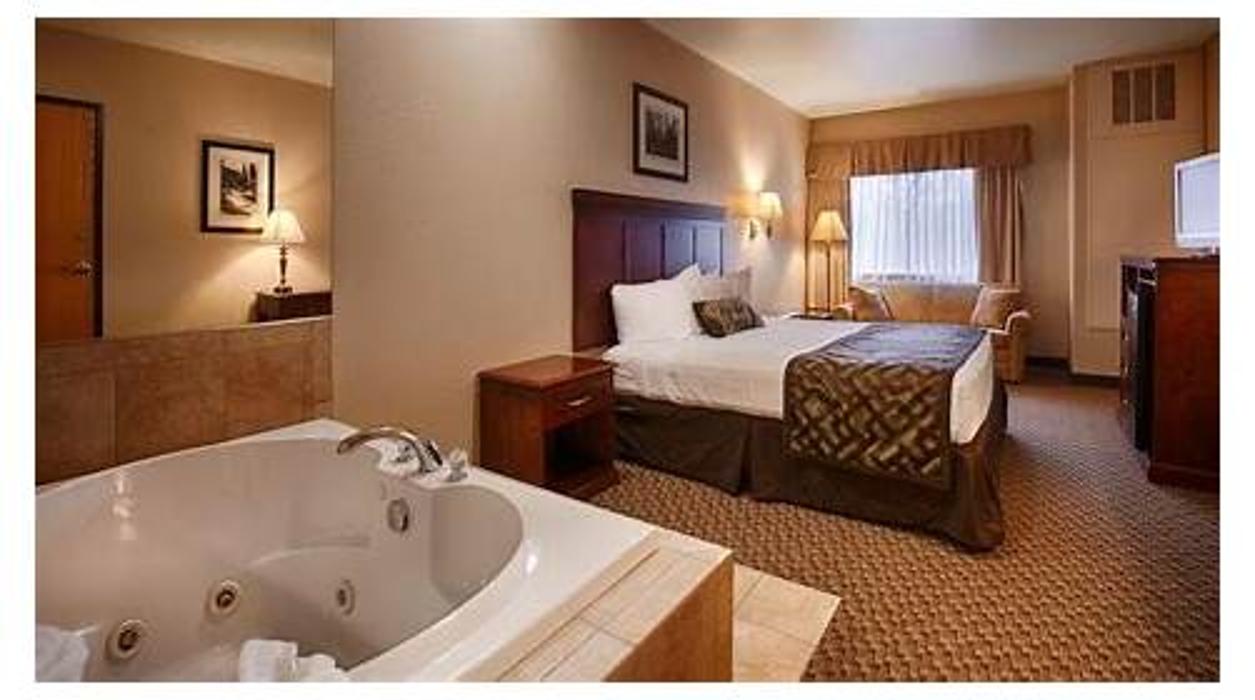 The Montcler Hotel Image