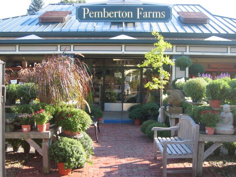 Pemberton Farms Marketplace Logo