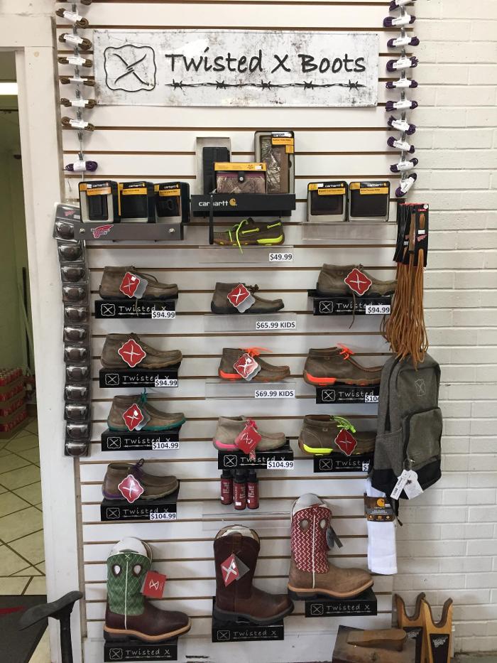 Hampton Lawn & Garden Image