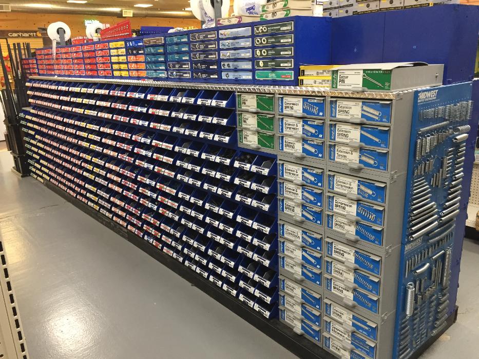 Hampton Lawn & Garden Image