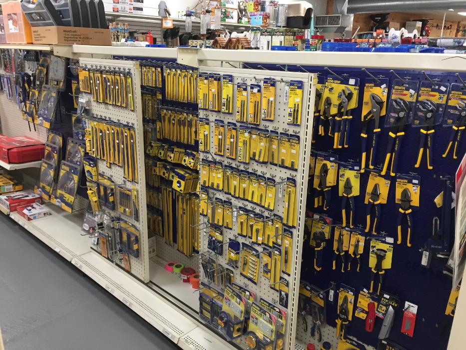 Hampton Lawn & Garden Image