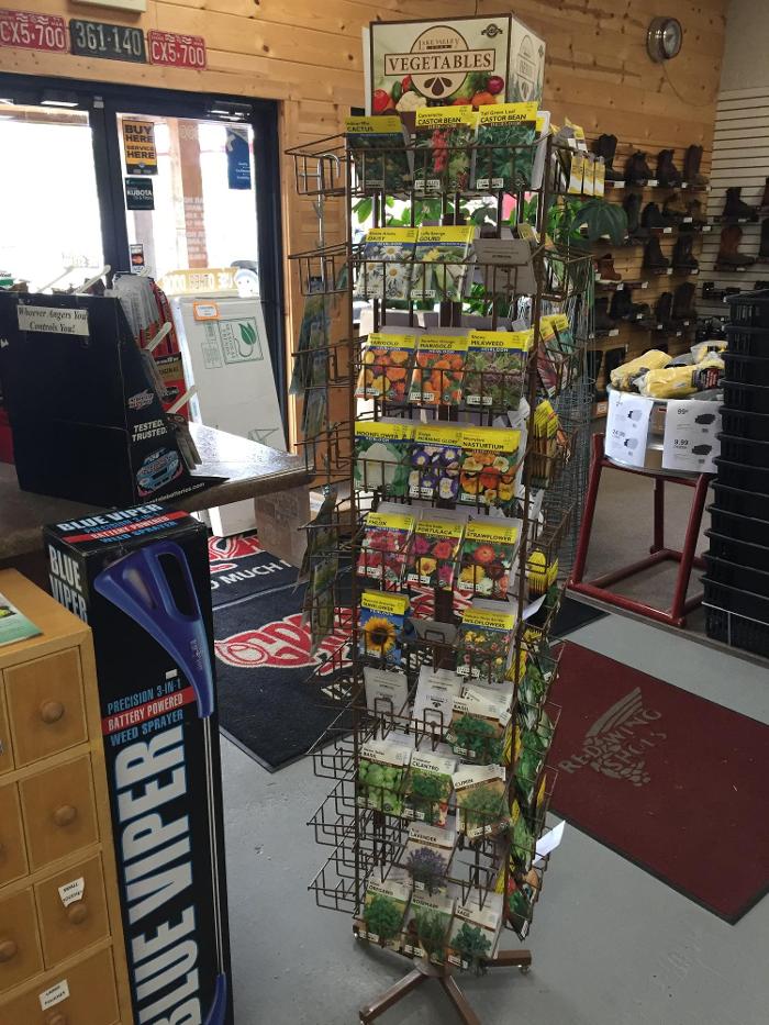 Hampton Lawn & Garden Image