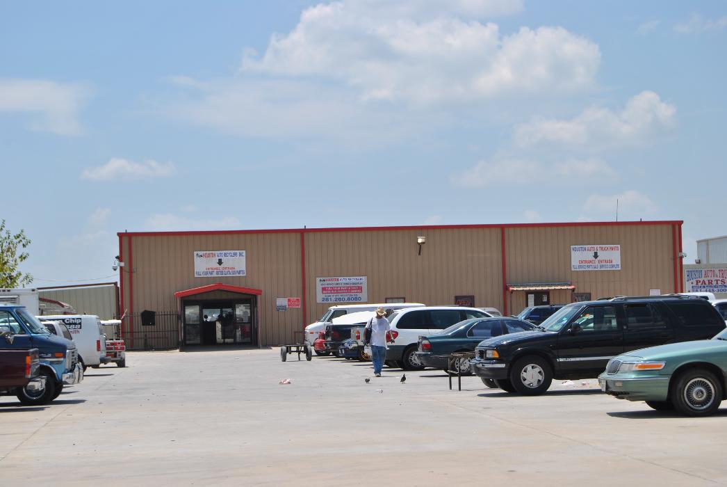 Houston Auto Recyclers Image