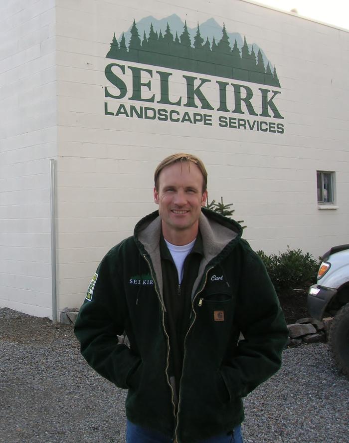 Selkirk Landscape Services Logo