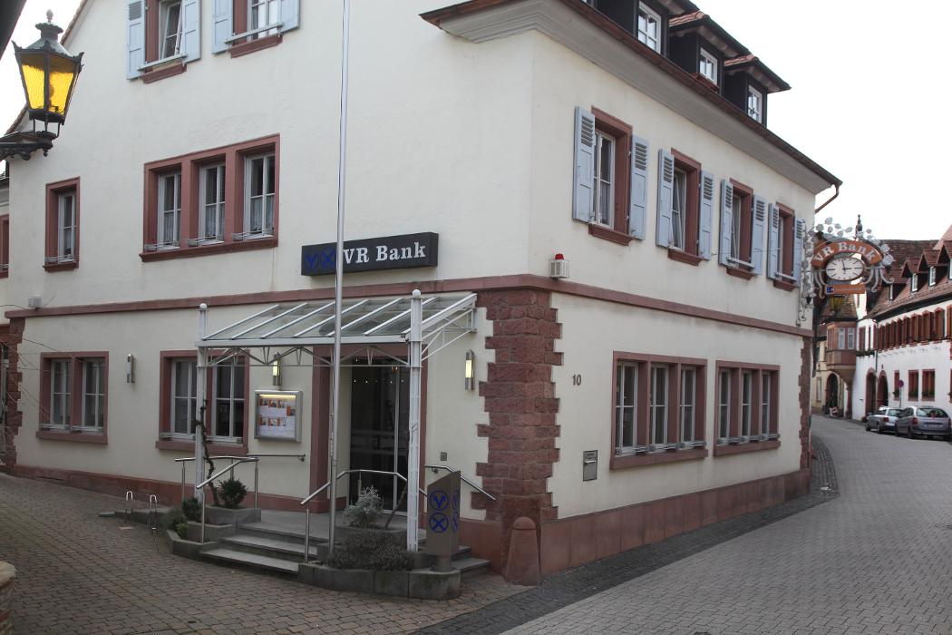 VR Bank Südpfalz eG, Filiale St. Martin, Maikammerer Straße in St. Martin