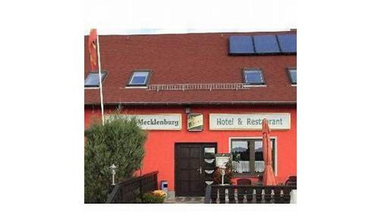 Landhaus Mecklenburg - Hotel & Restaurant, Eulenstraße in Waren (Müritz)