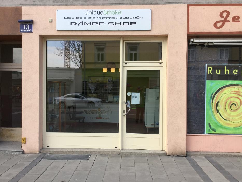 Dampf Shop - Cloudia Yacoub, Hauptplatz in Schwechat