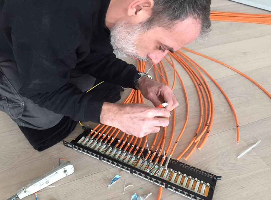 Massaro Elektro Installationen GmbH, Kempttalstrasse in Illnau