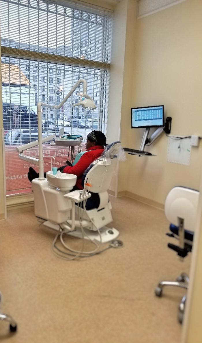 Magic Dental Camden - Camden, NJ