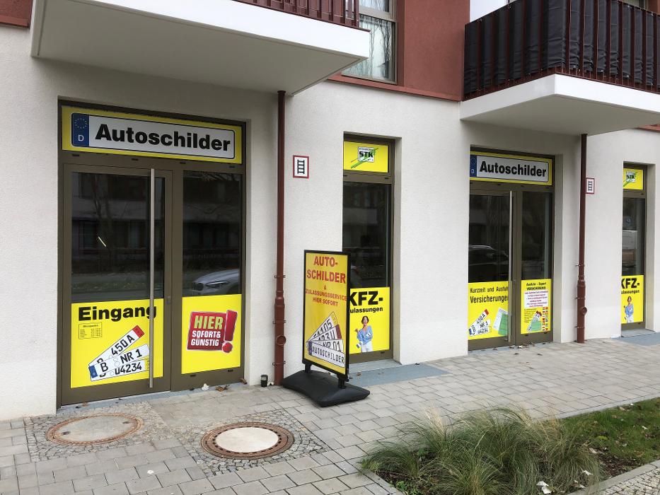 Autoschilder & Zulassungen STK Berlin-Ost, Schleizer Straße in Berlin