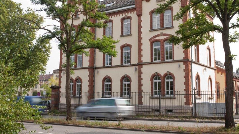 Plan F Tübingen GmbH, Vor dem Kreuzberg in Tübingen