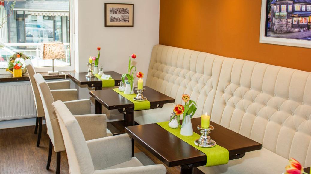 Café Kropff, Carlsauestraße in Olsberg