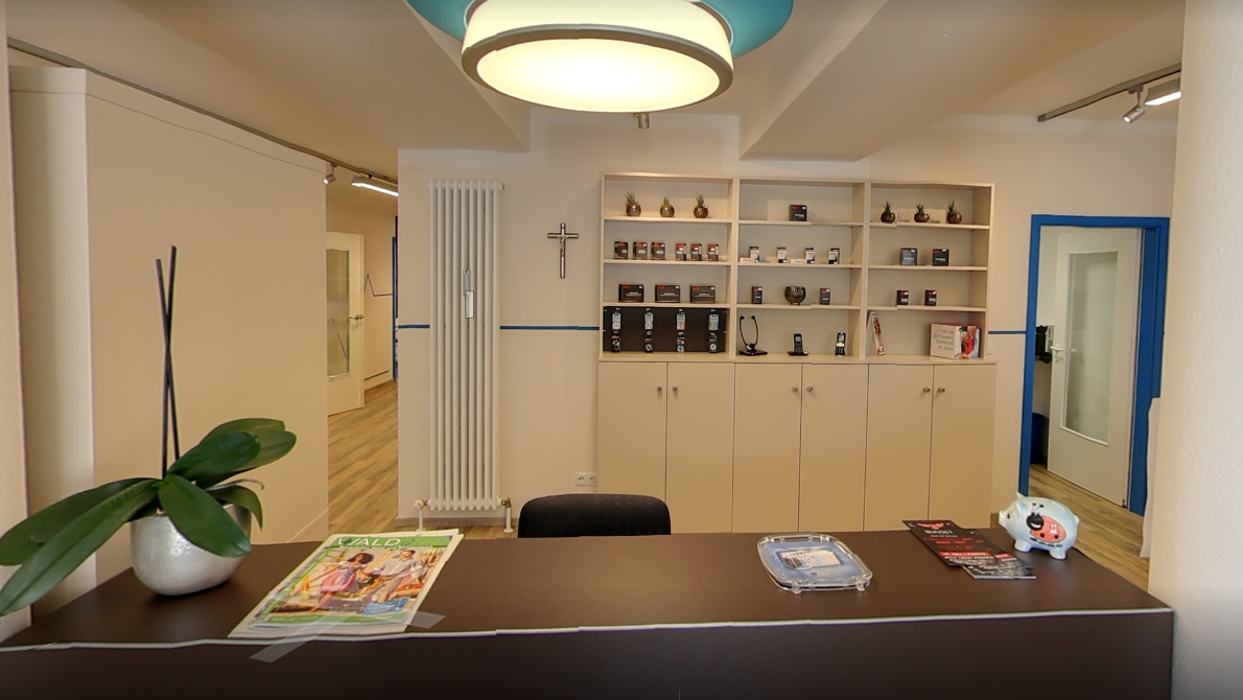 Hörakustik Gerhard Stumpe KG, Stadtplatz in Freyung