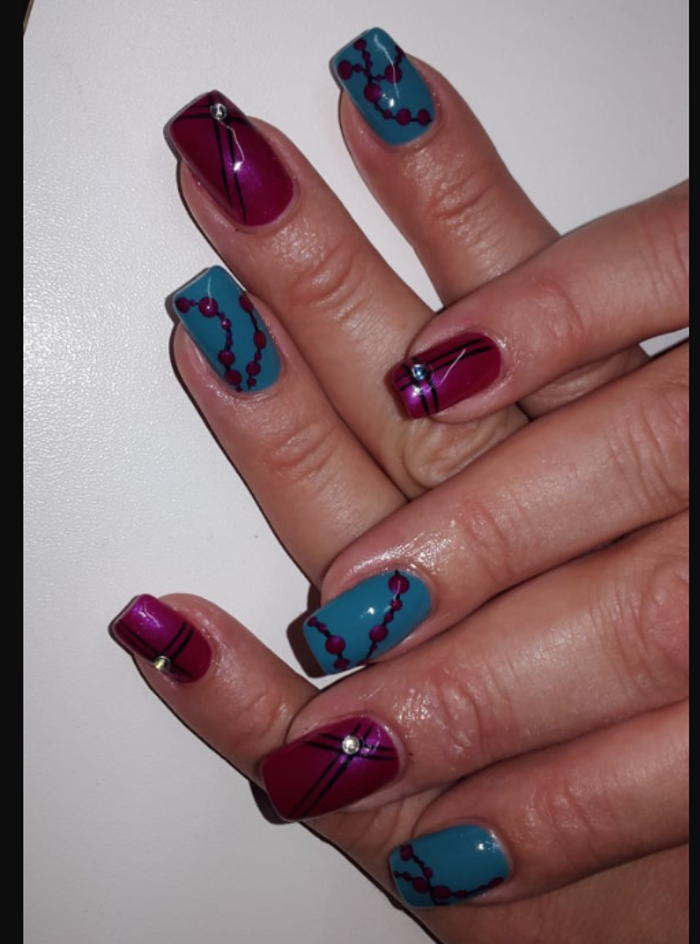 Black Beauty by Seraphine Steinkellner, Bahnhofstraße in Köflach