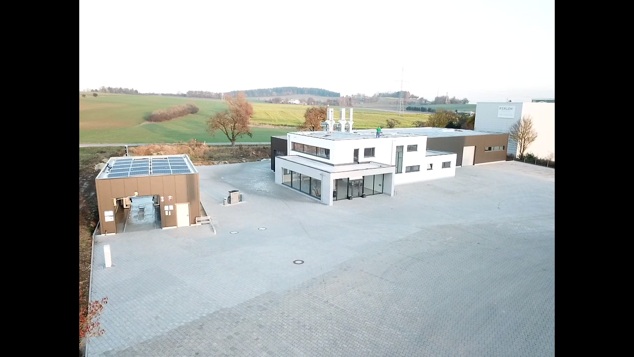 Fotos de Lack- & Karosseriezentrum Engst GmbH & Co.KG Fotos de Lack- & Karosseriezentrum Engst GmbH & Co.KG