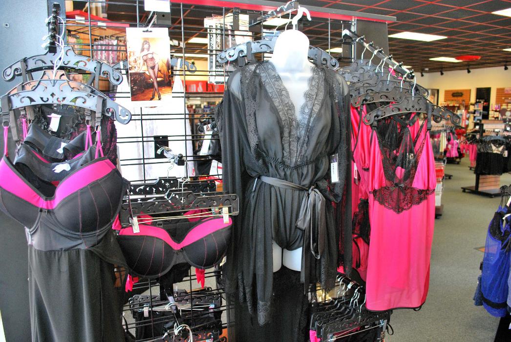 Adam & Eve Stores, 205 SW Greenville Blvd, Ste 600, Greenville, NC