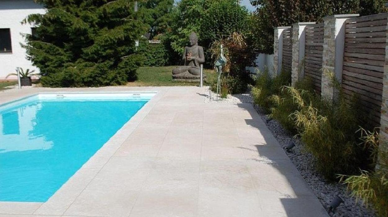 Steinmetzmeisterbetrieb Meilenstein - Ing Claus Wetzlmair, Linzer Straße in Marchtrenk