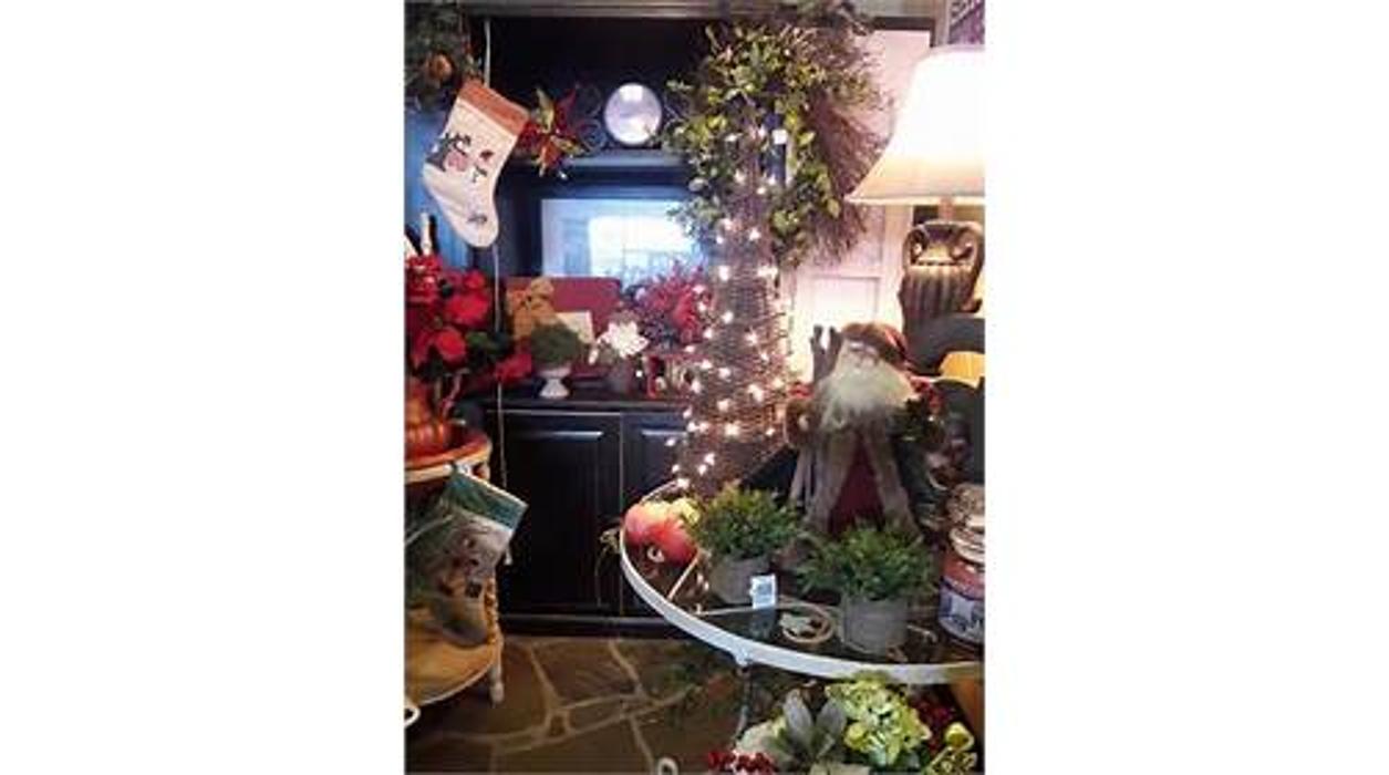 Michael's Flowers - Woodbridge, VA