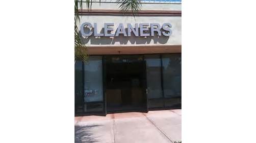Carmel Plaza Cleaners Logo