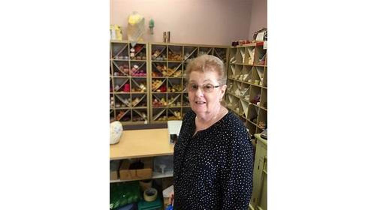 CLOSED - Harriet's Yarns - Palm Desert, CA