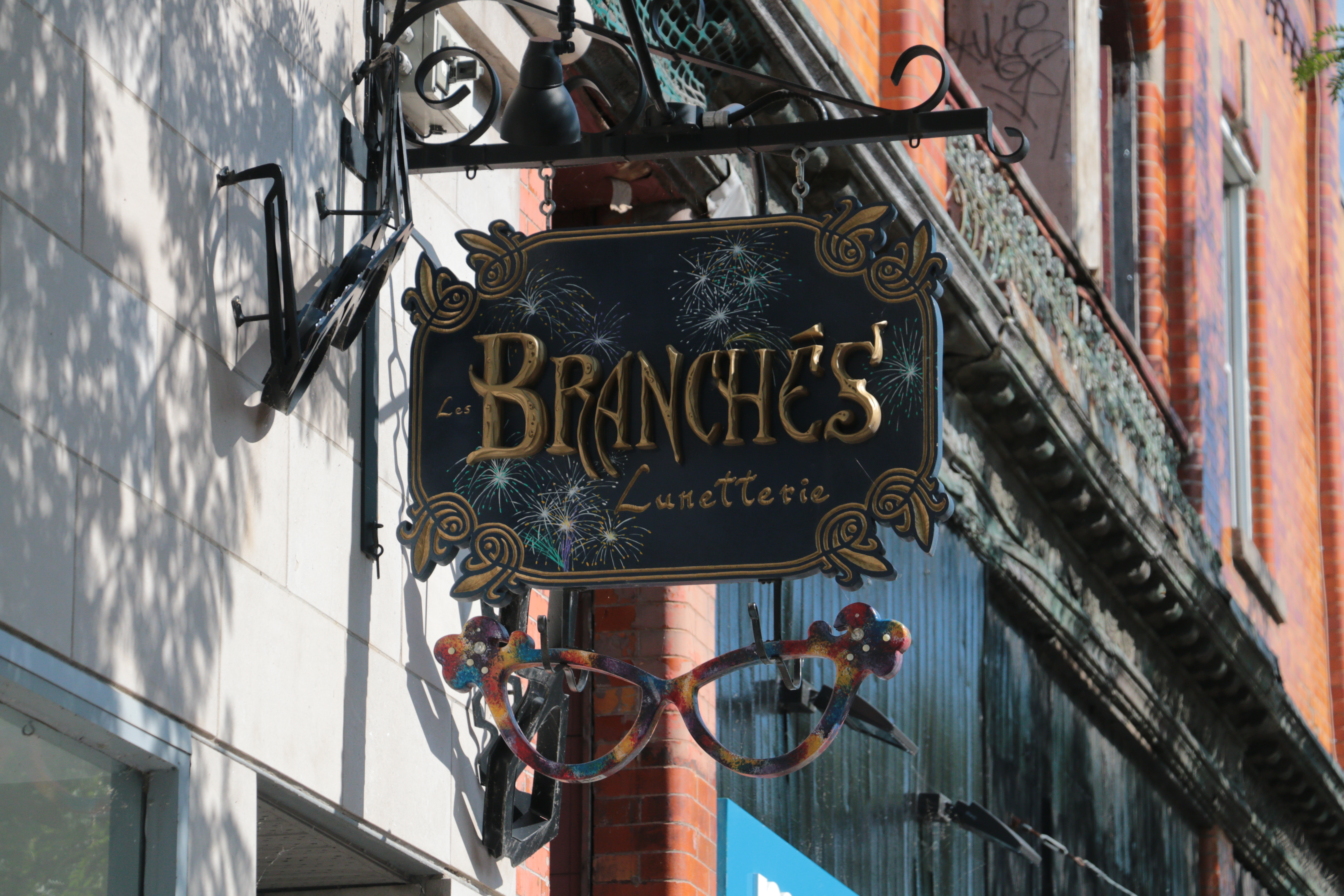 Les Branchés Lunetterie | Le Plateau Montréal (514)903-1765