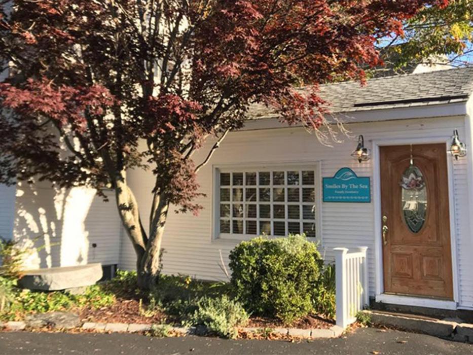 Smiles By The Sea Family Dentistry - Hampton, NH