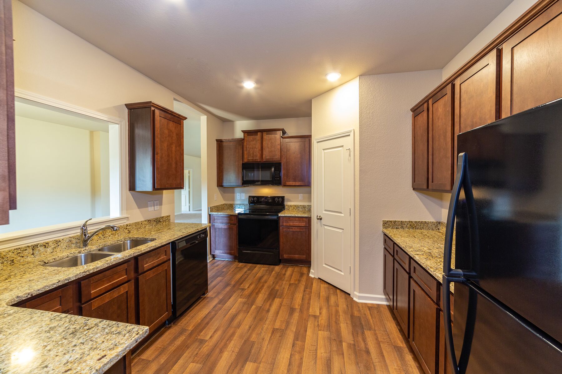 LGI Homes - Logan Farms Image