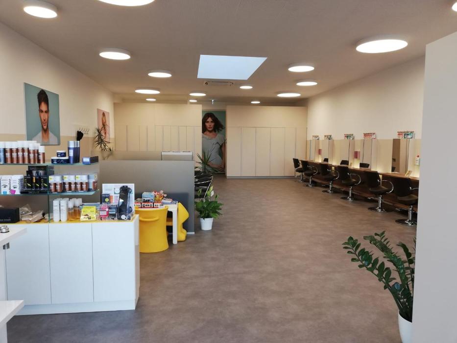 KLIPP Frisör - Ihr Friseur Bruck an der Leitha, Eco-Plus-Park 4.Straße in Gemeinde Bruck an der Leitha