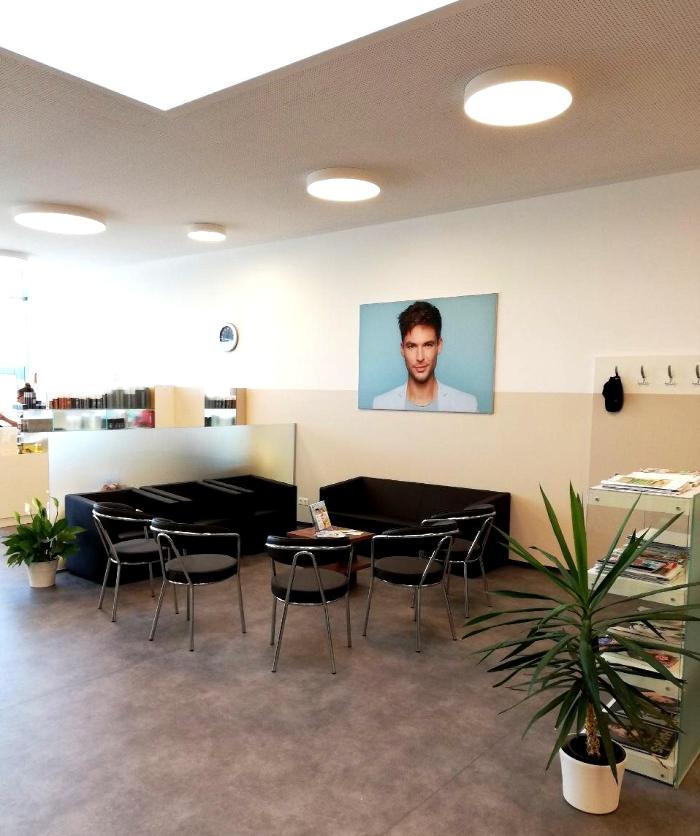 KLIPP Frisör - Ihr Friseur Bruck an der Leitha, Eco-Plus-Park 4.Straße in Gemeinde Bruck an der Leitha