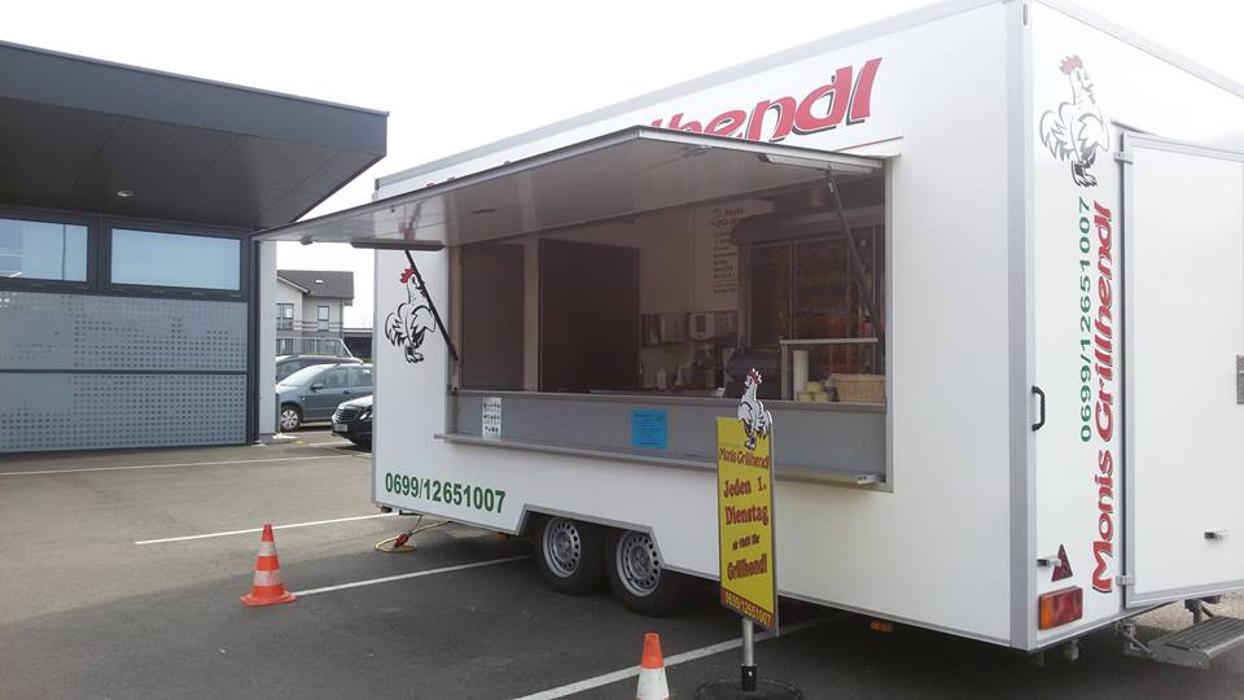 Monis Grillhendl - Monika Schallmeiner, Kirchham in Kirchham bei Vorchdorf