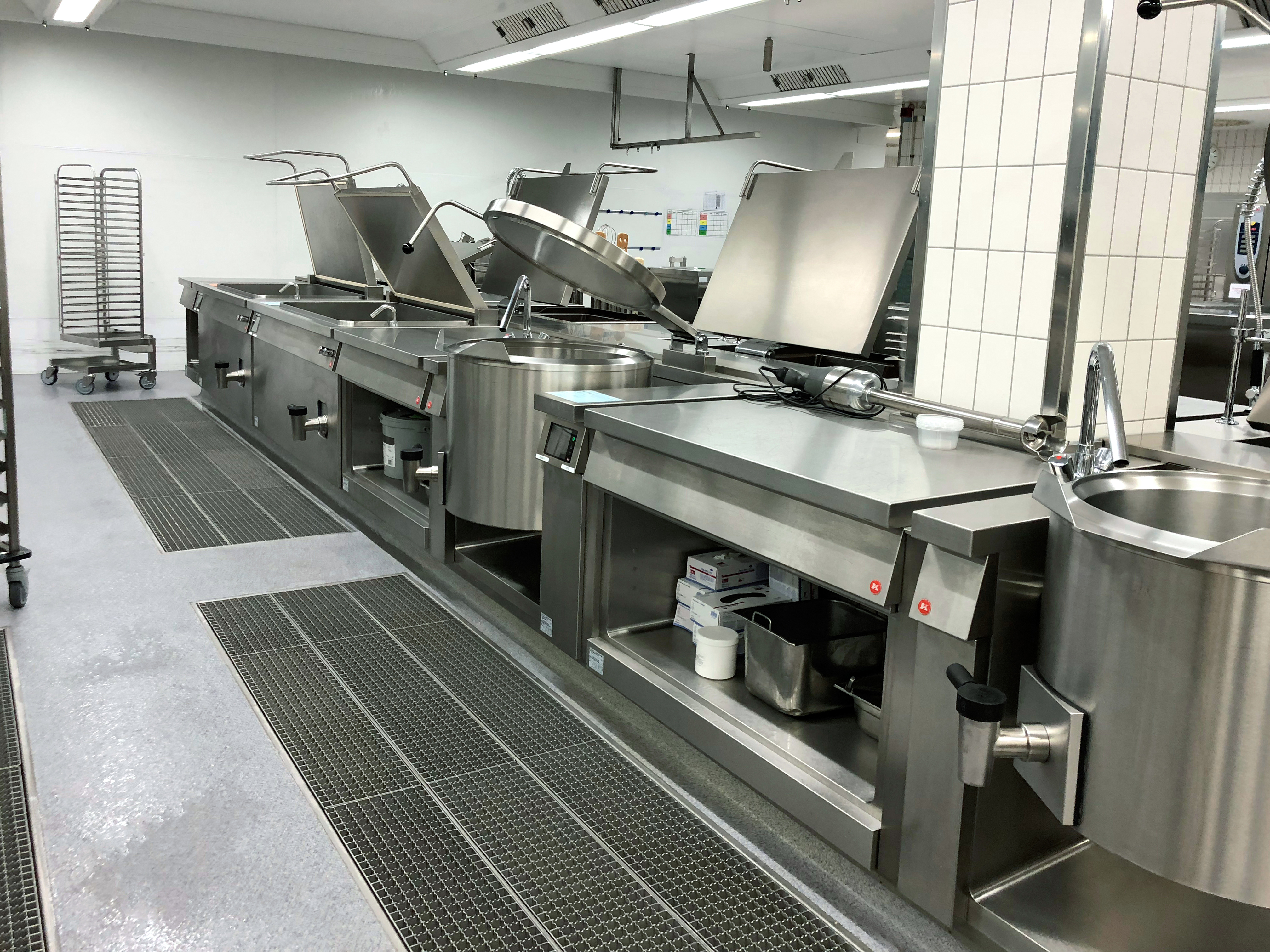 Вымышленные компании. Sat anlagentechnik gmbh геделинг. Industrie gmbh. Industrie gmbh. Industrie gmbh.