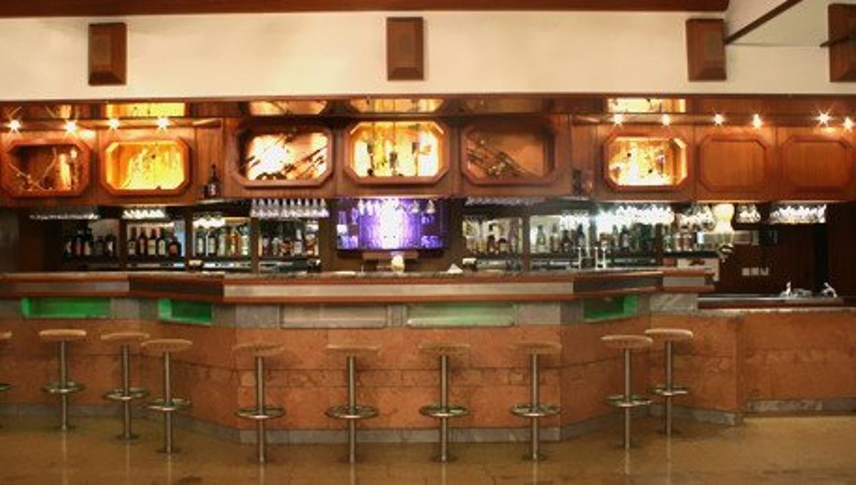 Hotel Reifenstein Jitka und Matthias Bause GbR, Am Sonder in Kleinbartloff