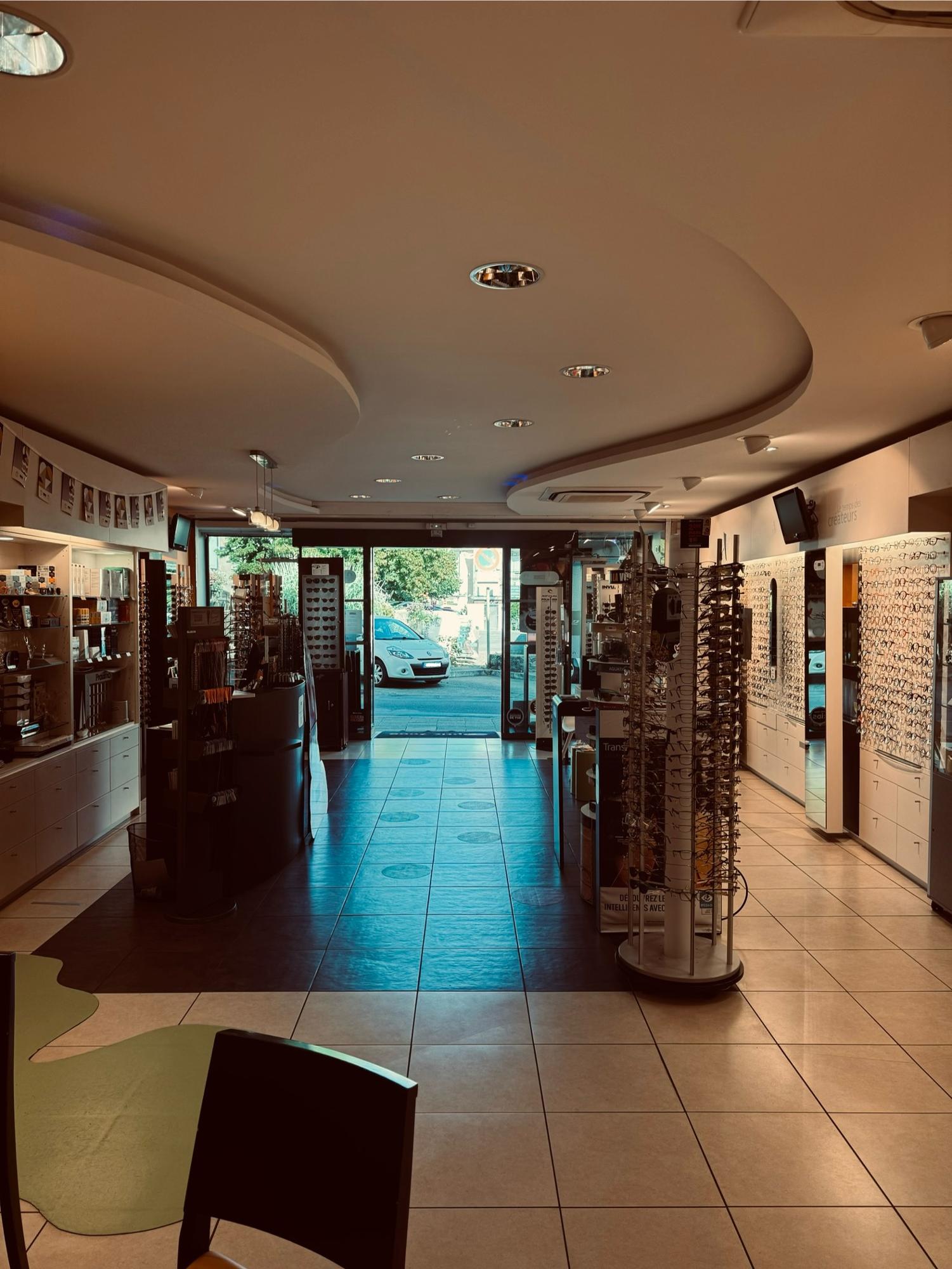 Foto 3 di Opticien Ruffec - Optic 2000 - Centre Ville Ruffec