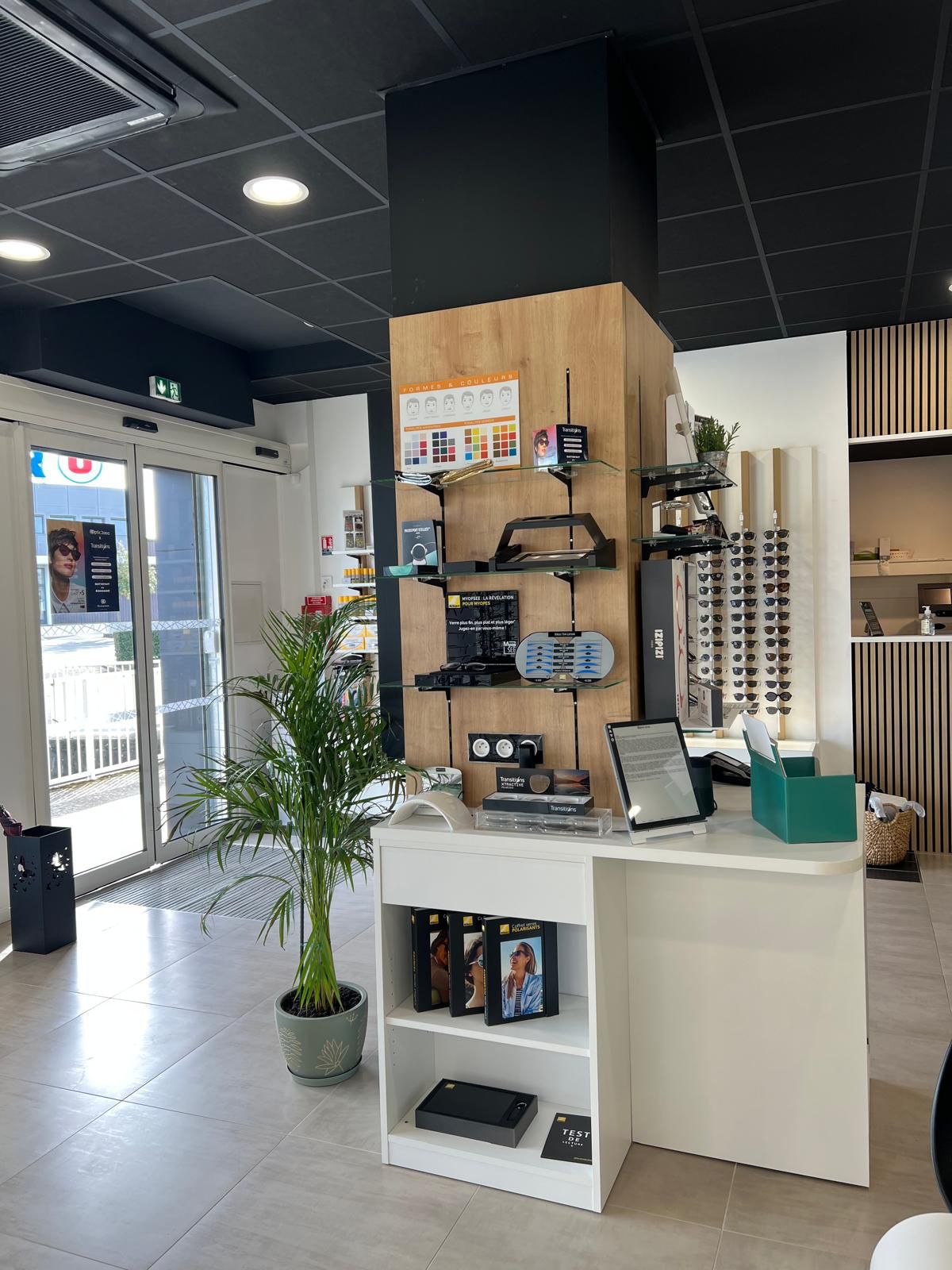 Foto 6 di Opticien Luynes - Optic 2000