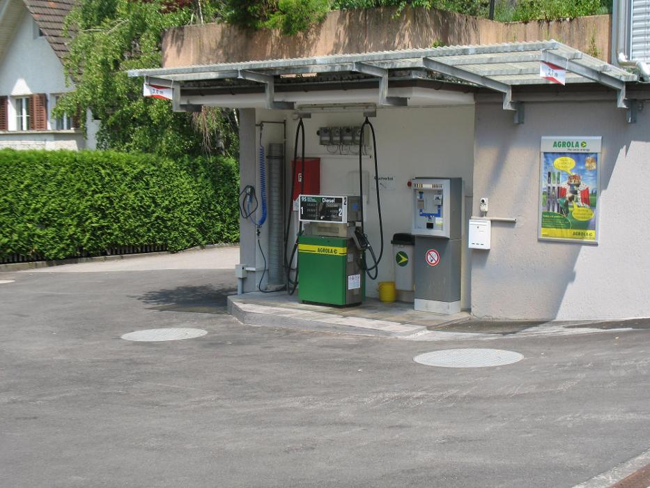 AGROLA, Schachenstrasse in Bonstetten