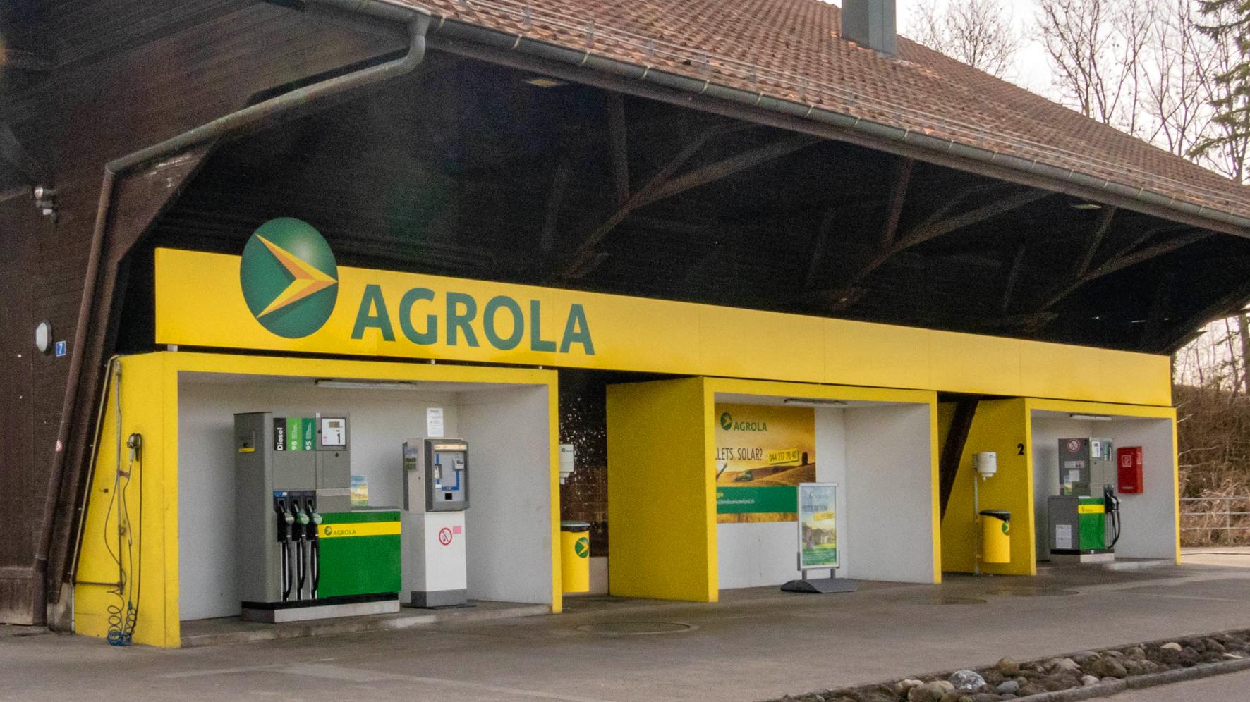 AGROLA, Niederglatterstrasse in Höri