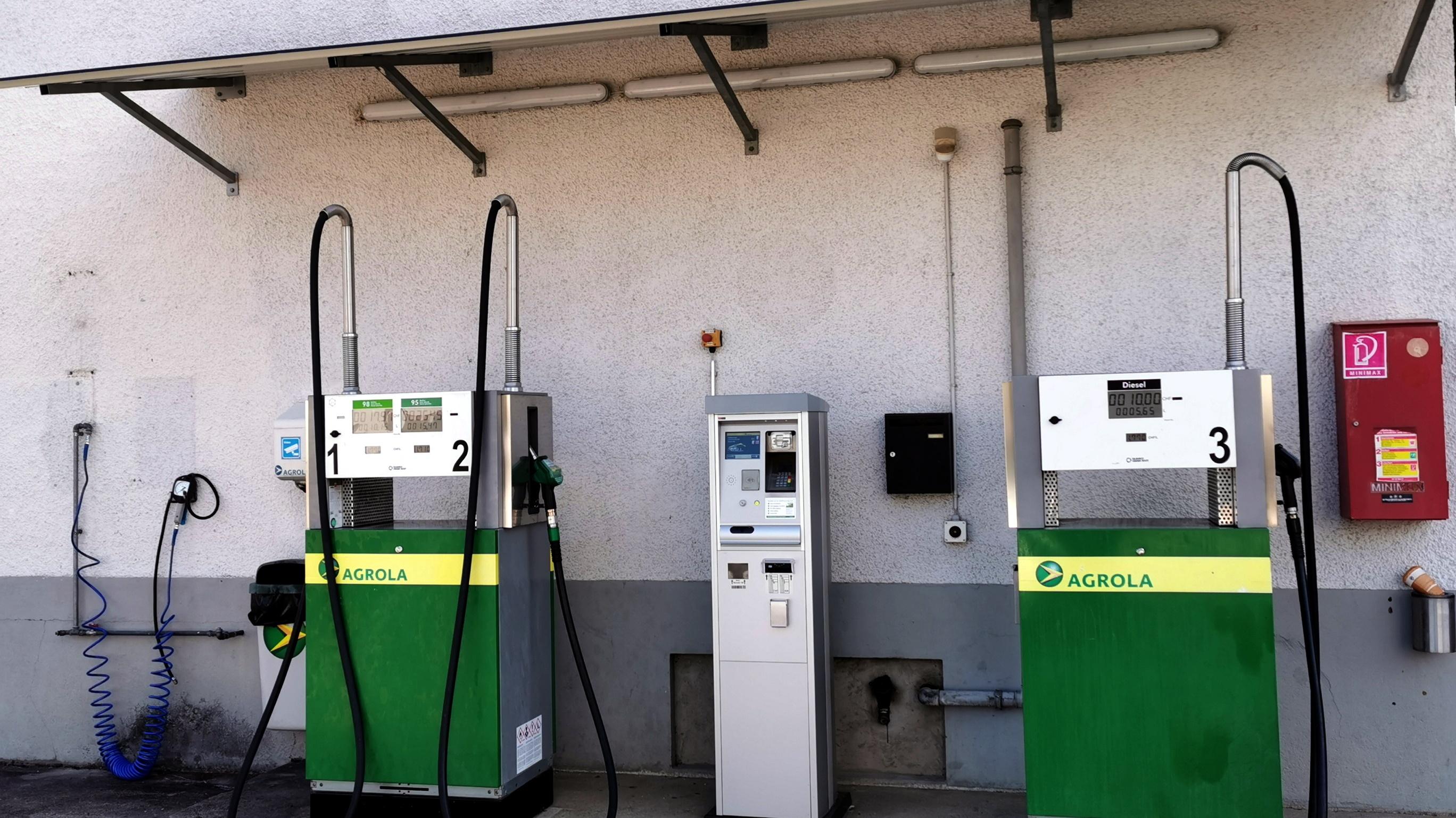 AGROLA, Hauptstrasse in Herznach