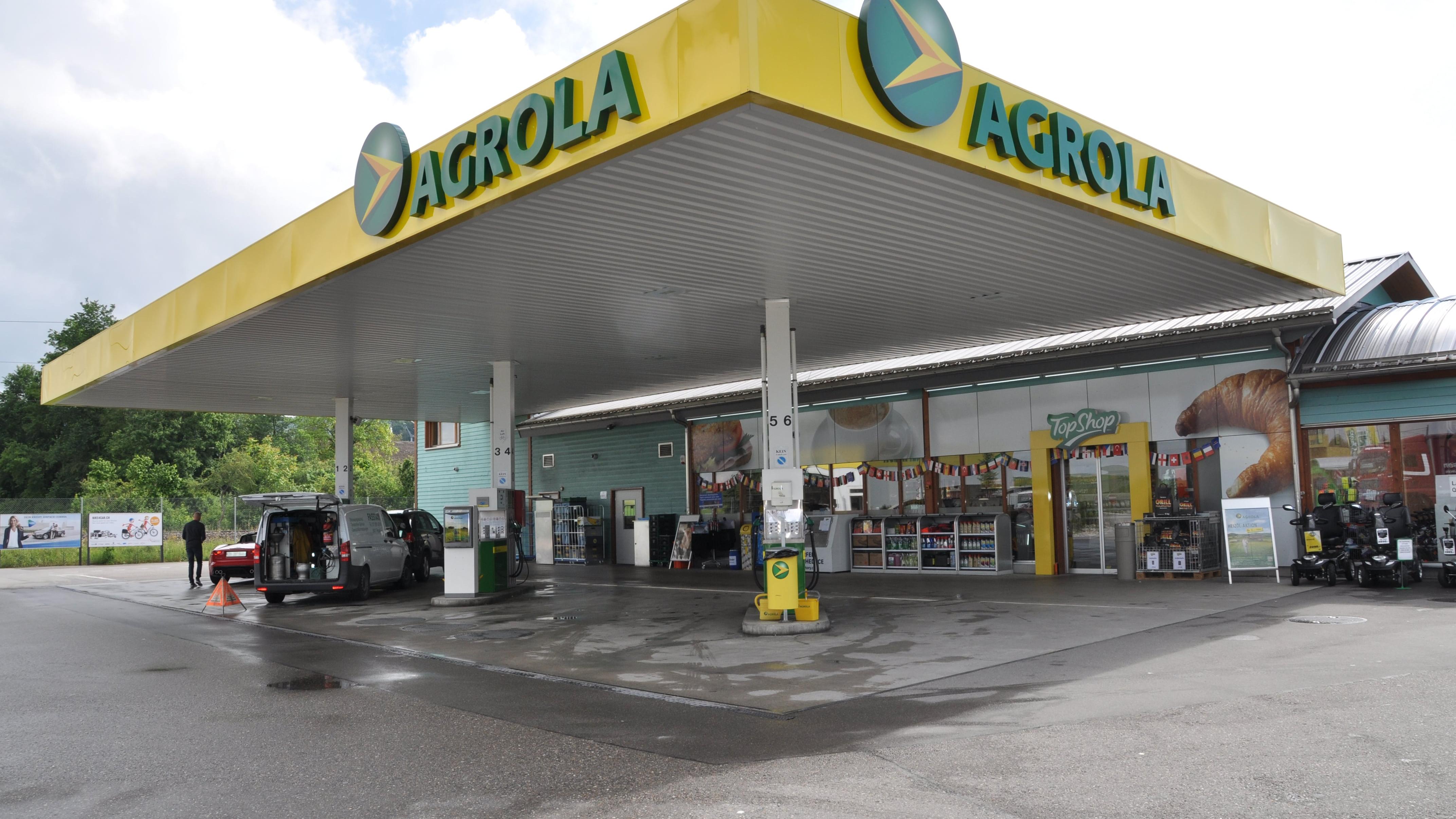 AGROLA TopShop & CarWash, Kempttalstrasse in Pfäffikon